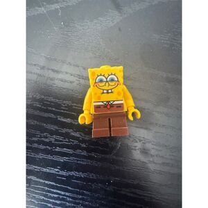 1x Lego Minifigure SpongeBob SquarePants Yellow Grin with Teeth 3833 bob021